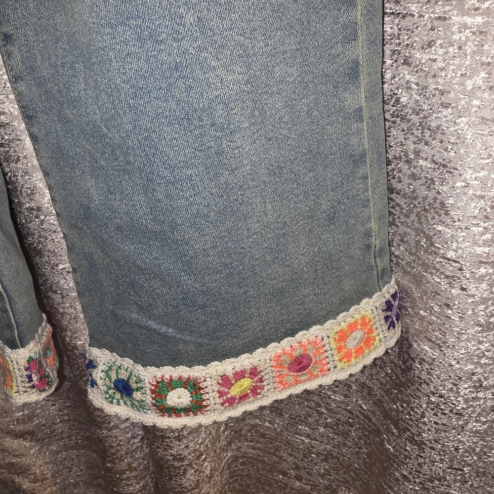 DAVI & DANI Denim Jeans with Multicolor Hem - Picture 5 of 9